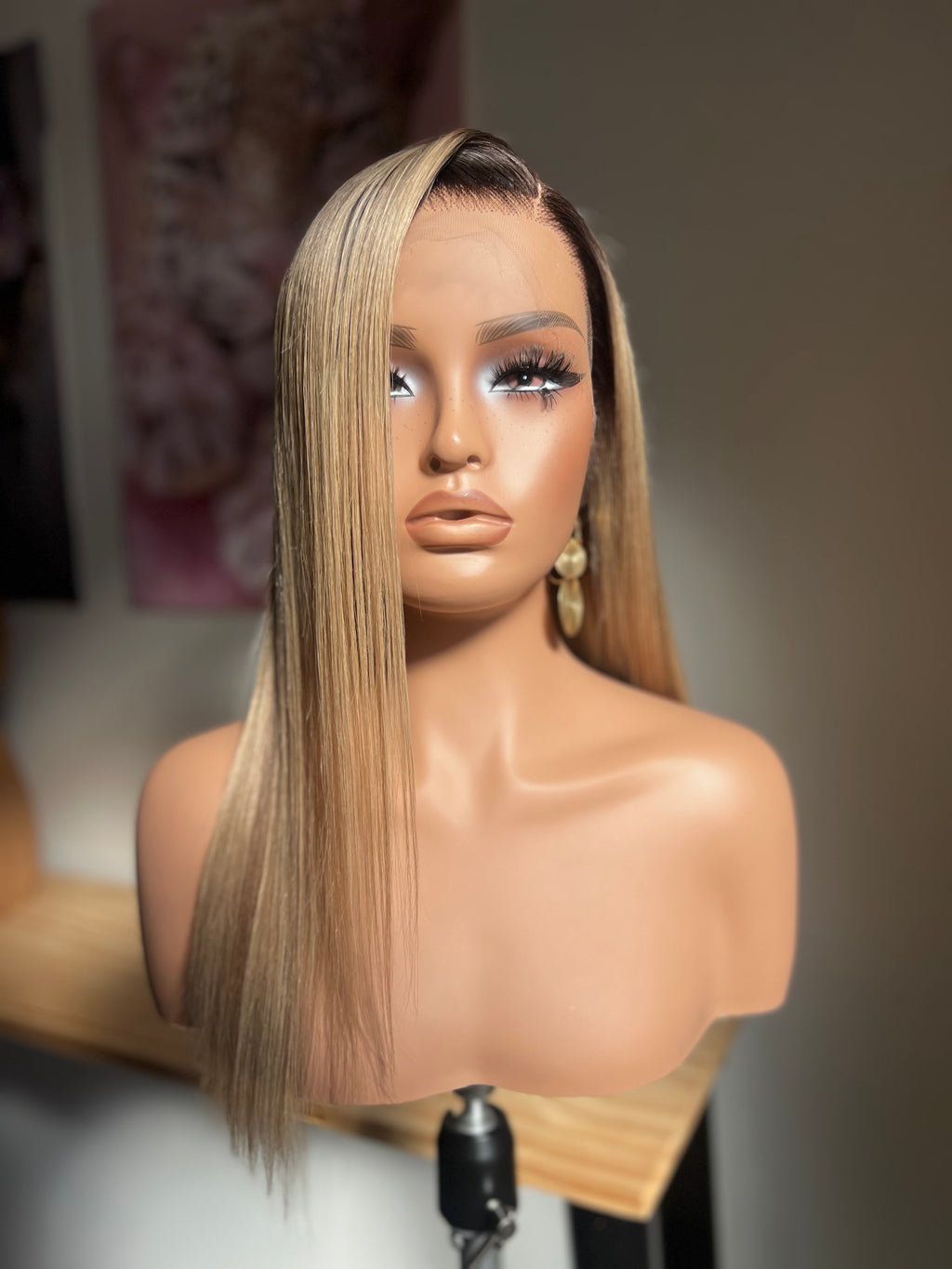 THE DIVA - Dynasty Socialite