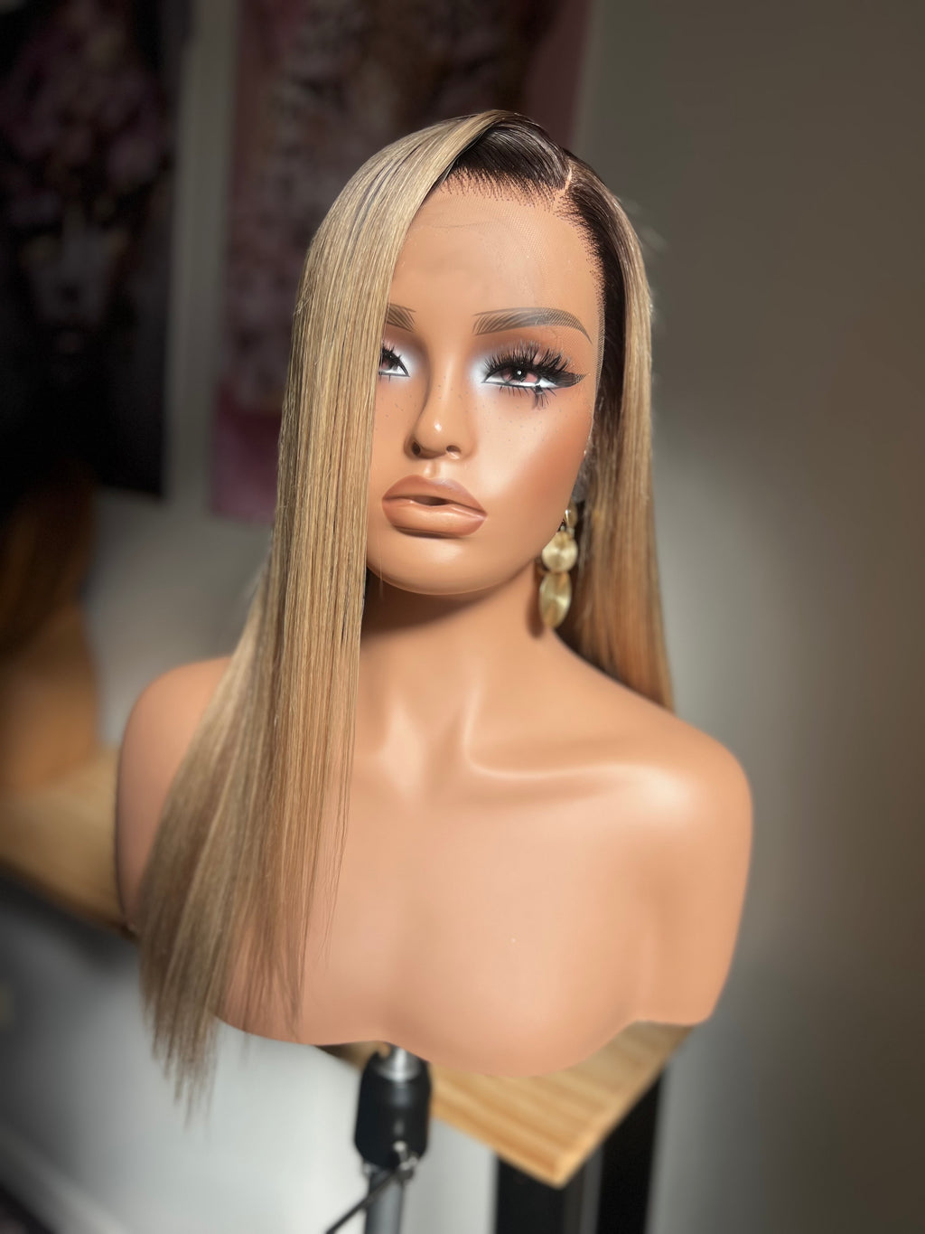 THE DIVA - Dynasty Socialite